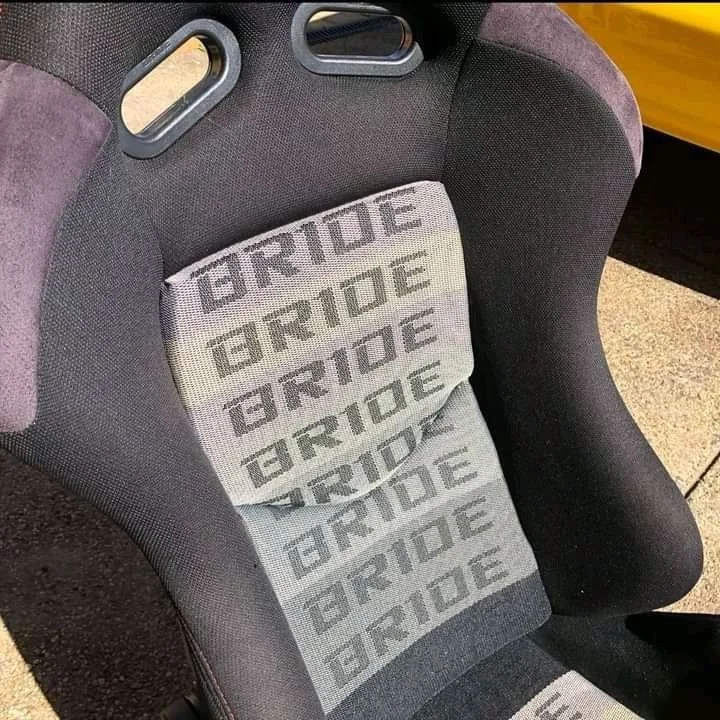 5852475171317859472