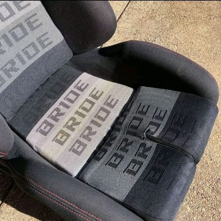 5852475171317859473